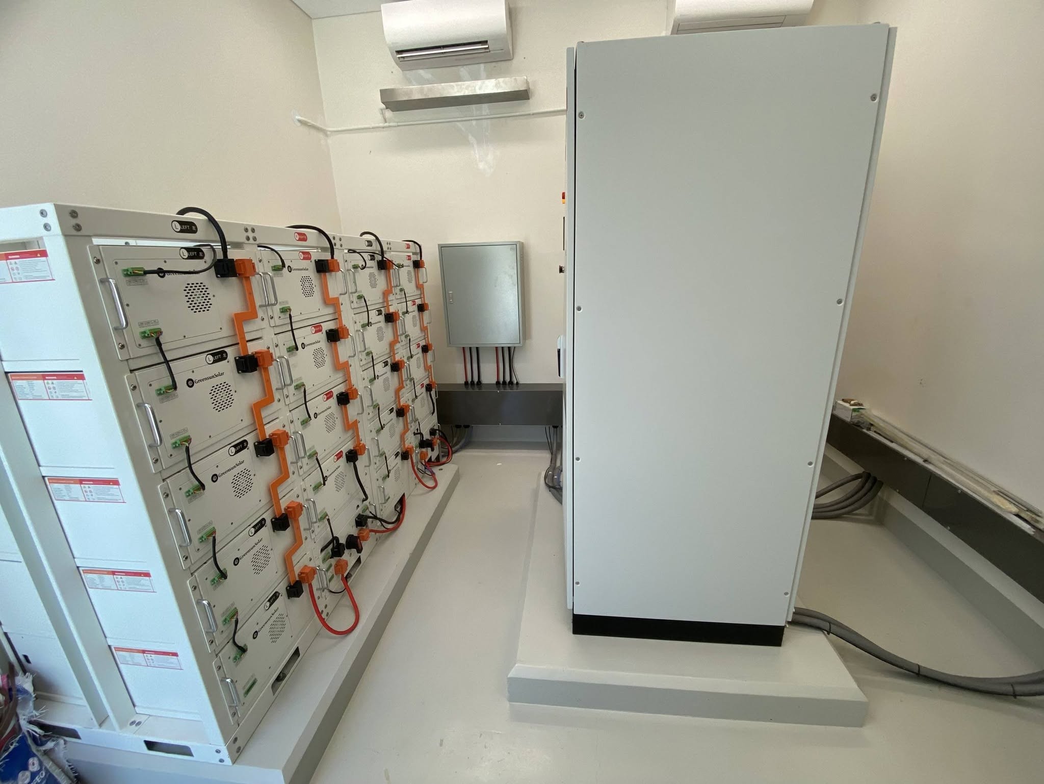 Quality-controlled solar battery system installed by the team